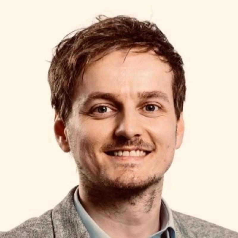 Headshot of Anthony Magee